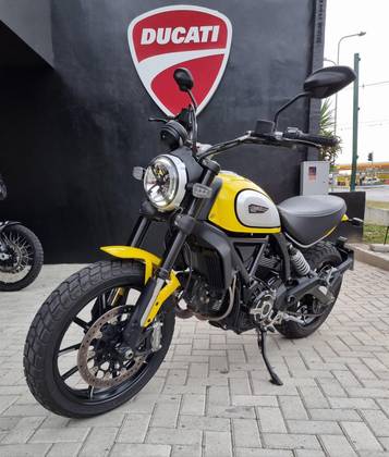 DUCATI SCRAMBLER ICON 